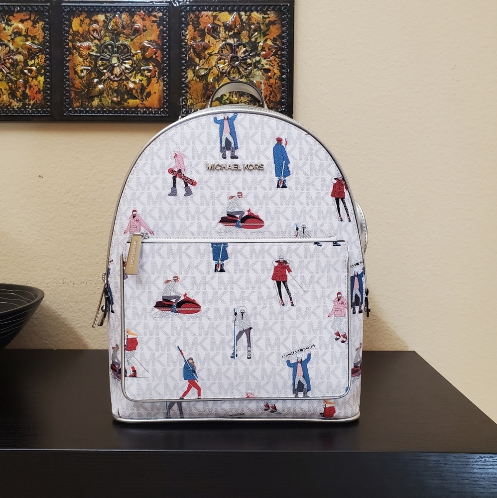 Michael kors Adina Medium Backpack - Picture 2 of 5
